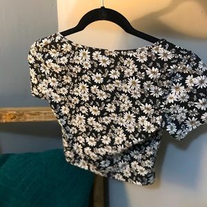 Floral 🌼 Crop Top